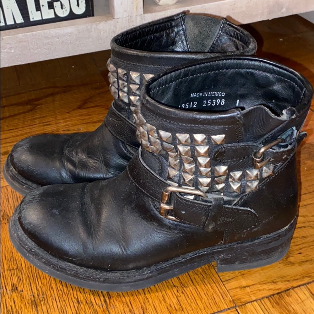 ASH distressed grommet booties